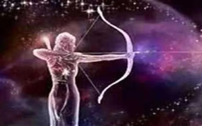 تحولات مفاجئة.. ماذا تخبئ توقعات الفلك لمواليد برج القوس خلال ساعات اليوم؟